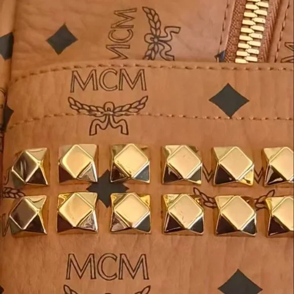 MCM stark visetos backpack - Picture 6 of 8